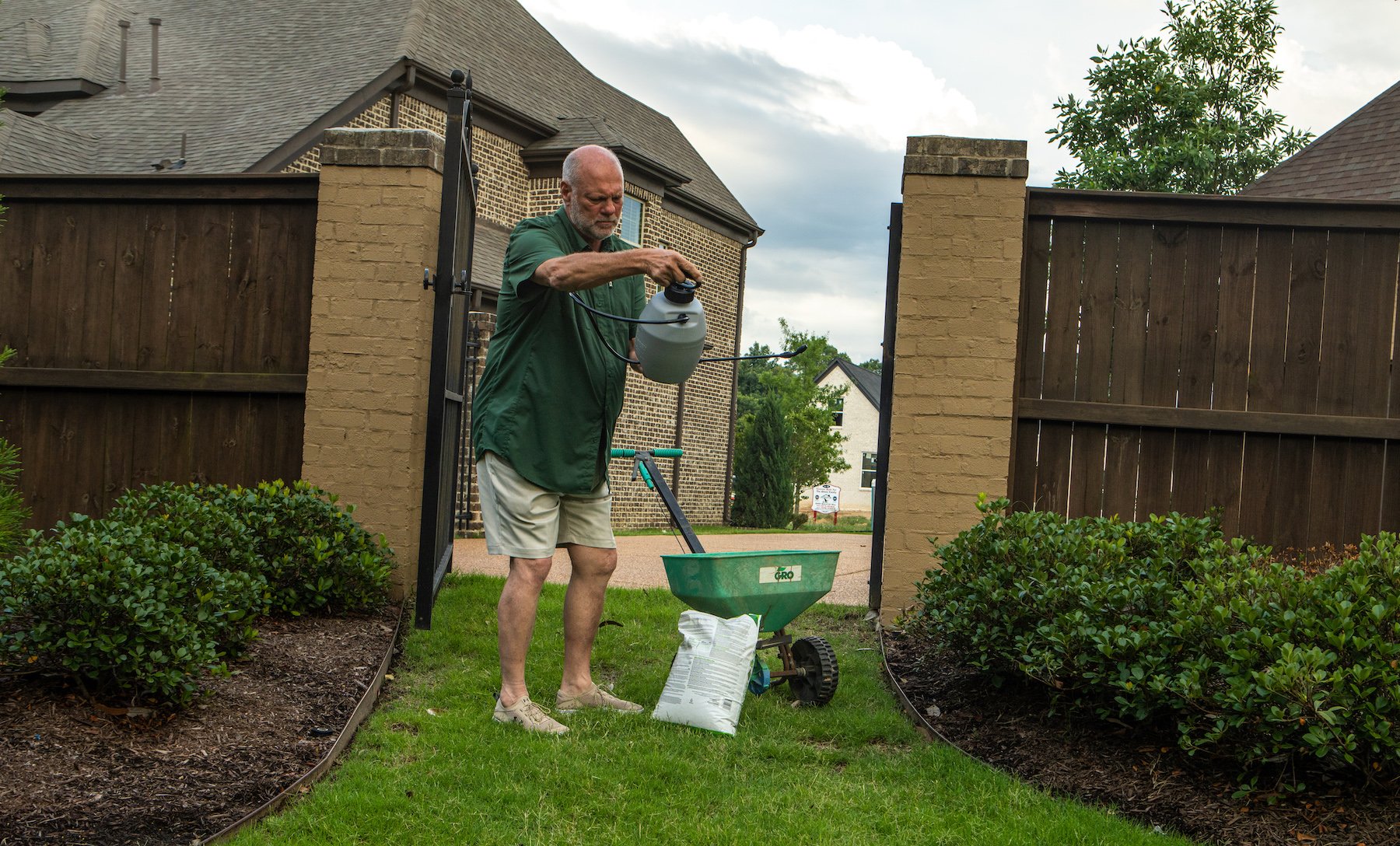 Lawn flea on sale and tick killer